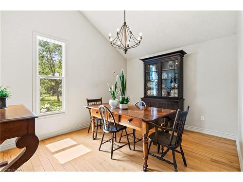 50672 Green Road S, Wainfleet, ON - Indoor Photo Showing Dining Room