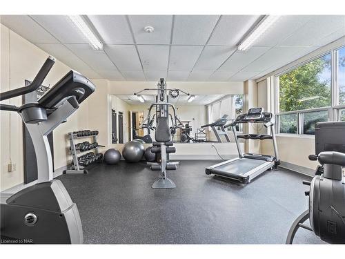 508-365 Geneva Street, St. Catharines, ON - Indoor Photo Showing Gym Room