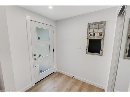 80 Ellen Street, Fort Erie, ON - Indoor Photo Showing Other Room