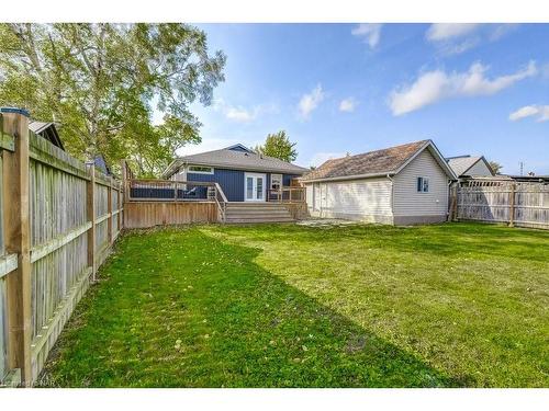 303 Riverside Drive, Welland, ON - Outdoor