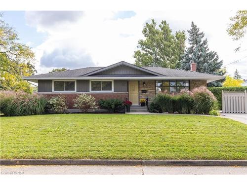 37 Larchwood Drive, St. Catharines, ON - Outdoor With Facade