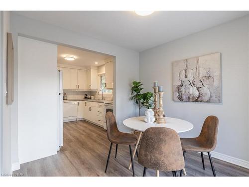 37 Larchwood Drive, St. Catharines, ON - Indoor Photo Showing Dining Room