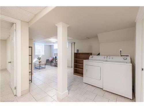 37 Larchwood Drive, St. Catharines, ON - Indoor Photo Showing Laundry Room