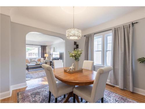 5 Huron Street, St. Catharines, ON - Indoor Photo Showing Dining Room