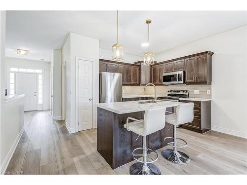 5-3395 River Trail, Stevensville, ON - Indoor Photo Showing Kitchen With Upgraded Kitchen