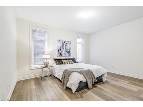 5-3395 River Trail, Stevensville, ON - Indoor Photo Showing Bedroom