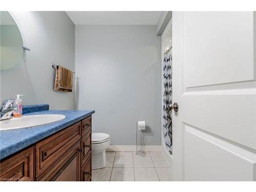 8 Hillcrest Road, Port Colborne, ON - Indoor Photo Showing Bathroom