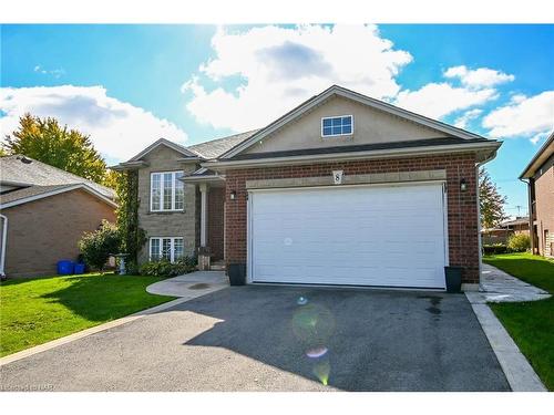 8 Hillcrest Road, Port Colborne, ON - Outdoor