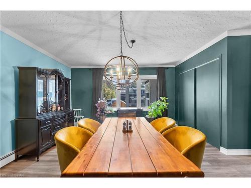 511 Woodlawn Road, Welland, ON - Indoor Photo Showing Dining Room