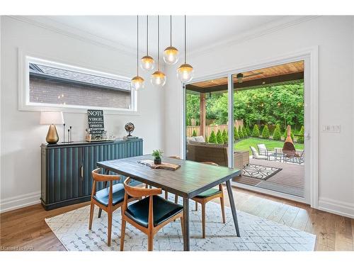 7 Fedorkow Lane, Niagara-On-The-Lake, ON - Indoor Photo Showing Dining Room