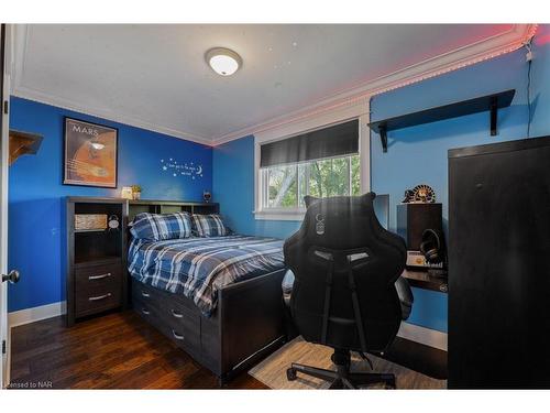 3838 Summit Avenue, Ridgeway, ON - Indoor Photo Showing Bedroom