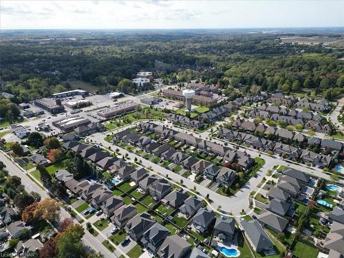 59 Abbott Place, Fonthill, ON - Outdoor With View