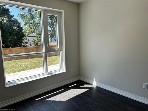 #136-50 Herrick Avenue, St. Catharines, ON - Indoor Photo Showing Other Room