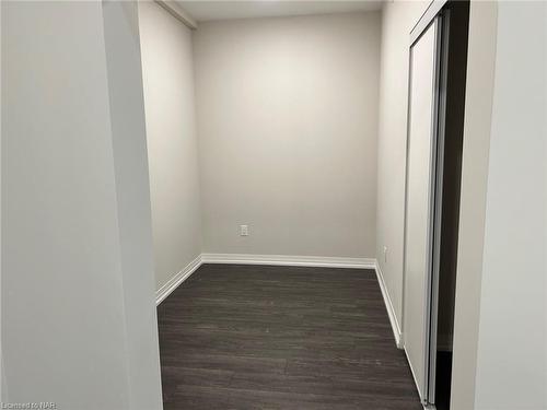 #136-50 Herrick Avenue, St. Catharines, ON - Indoor Photo Showing Other Room