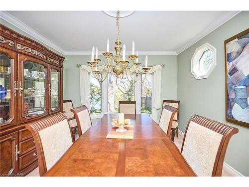 50 Henley Drive, St. Catharines, ON - Indoor Photo Showing Dining Room