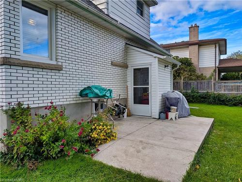 6312 Pitton Road, Niagara Falls, ON - Outdoor