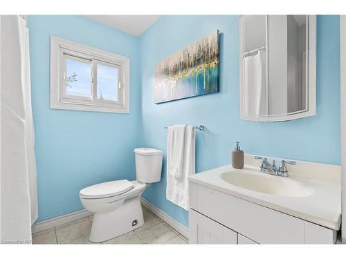 55 Mildred Avenue, St. Catharines, ON - Indoor Photo Showing Bathroom