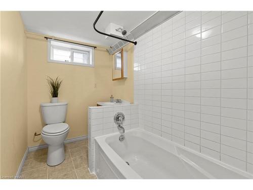 55 Mildred Avenue, St. Catharines, ON - Indoor Photo Showing Bathroom