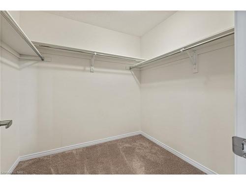 7739 Dockweed Drive, Niagara Falls, ON - Indoor With Storage