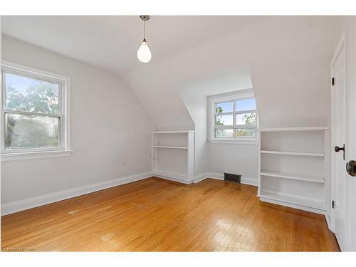 22 Queen Mary Drive, St. Catharines, ON - Indoor Photo Showing Other Room