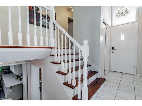 3663 Arlington Avenue, Niagara Falls, ON - Indoor Photo Showing Other Room