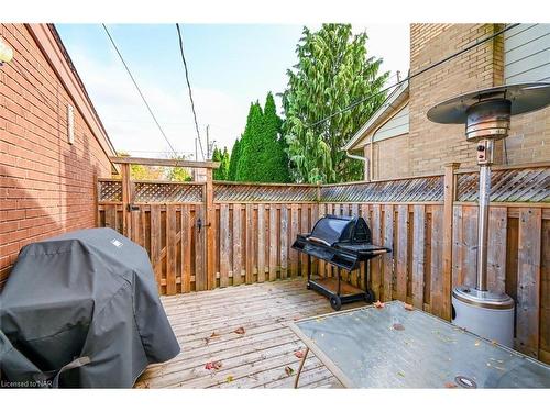 3663 Arlington Avenue, Niagara Falls, ON - Outdoor With Deck Patio Veranda With Exterior