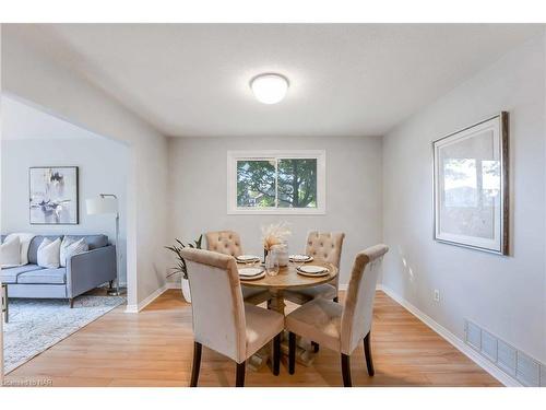 61 Rollins Drive, Welland, ON - Indoor Photo Showing Dining Room