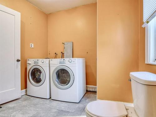 50 Victoria Street, Port Colborne, ON - Indoor Photo Showing Laundry Room