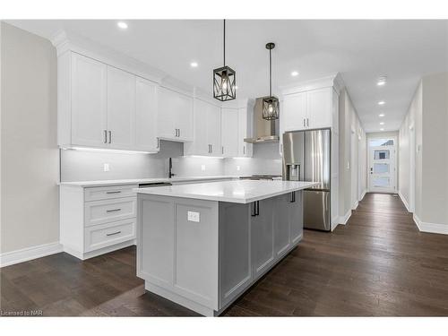 732 Clarence Street, Port Colborne, ON - Indoor Photo Showing Kitchen With Upgraded Kitchen