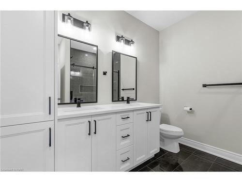 732 Clarence Street, Port Colborne, ON - Indoor Photo Showing Bathroom