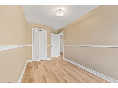 17 Sandown Street, St. Catharines, ON - Indoor Photo Showing Other Room