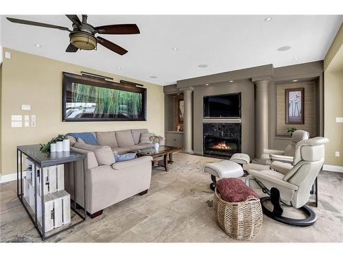 11-88 Lakeport Road, St. Catharines, ON - Indoor Photo Showing Living Room With Fireplace