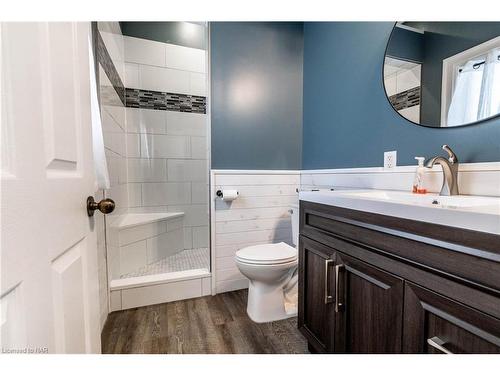 3269 Young Avenue Avenue, Ridgeway, ON - Indoor Photo Showing Bathroom