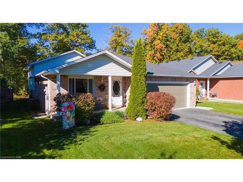 43 Foxtail Avenue, Welland, ON - Outdoor With Facade