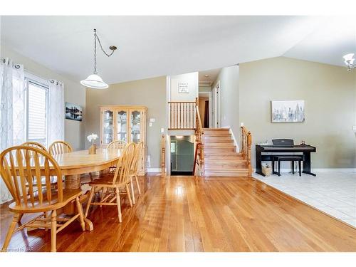 43 Foxtail Avenue, Welland, ON - Indoor Photo Showing Dining Room