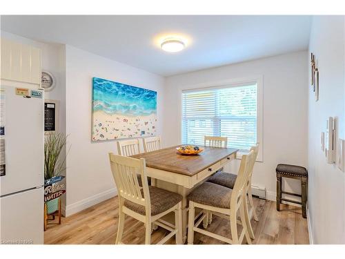 339 Eastwood Avenue, Crystal Beach, ON - Indoor Photo Showing Dining Room