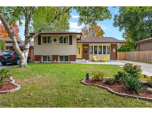 6456 Carolyn Avenue, Niagara Falls, ON - Outdoor With Facade