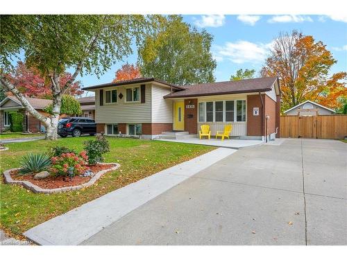 6456 Carolyn Avenue, Niagara Falls, ON - Outdoor With Facade