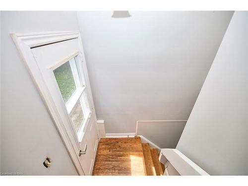 12 Cliff Road, St. Catharines, ON - Indoor Photo Showing Other Room