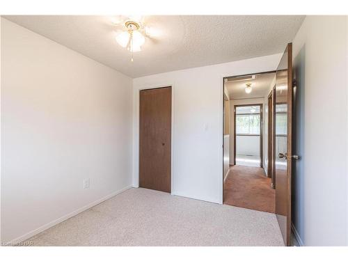 310 1/2 Linwell Road, St. Catharines, ON - Indoor Photo Showing Other Room