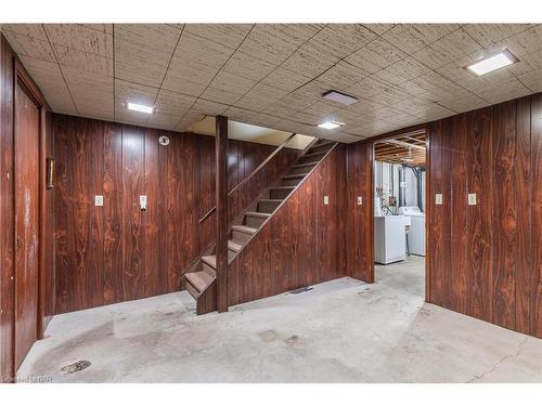 310 1/2 Linwell Road, St. Catharines, ON - Indoor Photo Showing Basement