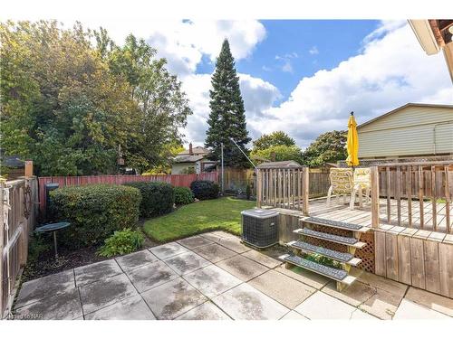 310 1/2 Linwell Road, St. Catharines, ON - Outdoor With Deck Patio Veranda With Backyard