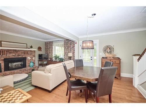 1435 Station St Street, Fonthill, ON - Indoor With Fireplace