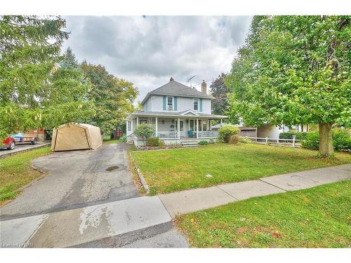 1435 Station St Street, Fonthill, ON - Outdoor With Deck Patio Veranda With Facade