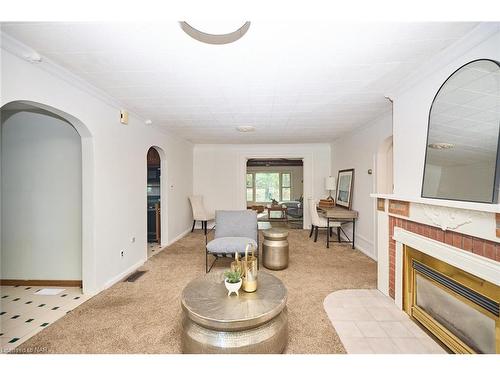 548 Prospect Point Road N, Ridgeway, ON - Indoor Photo Showing Living Room With Fireplace