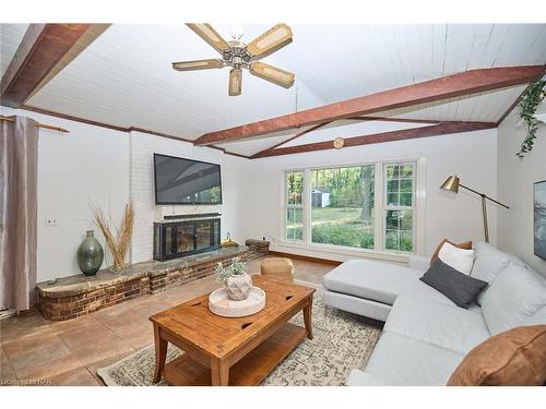 548 Prospect Point Road N, Ridgeway, ON - Indoor Photo Showing Living Room With Fireplace