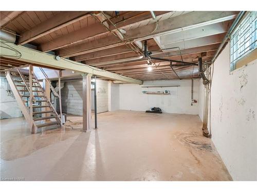 6 Cliff Road, St. Catharines, ON - Indoor Photo Showing Basement