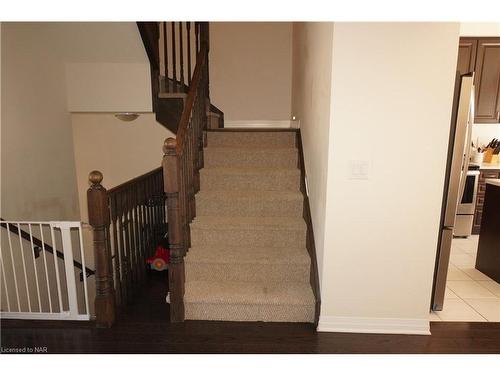 4047 Maitland St Street, Beamsville, ON - Indoor Photo Showing Other Room