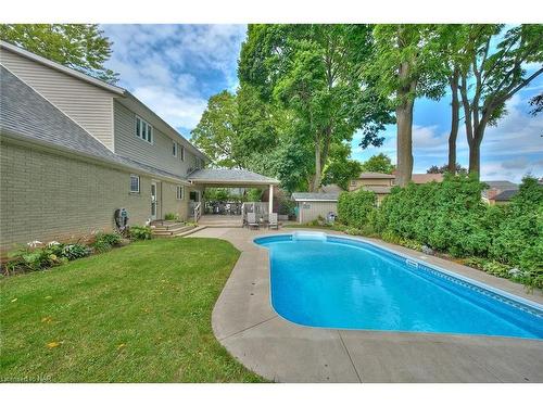 3378 Saint Patrick Avenue, Niagara Falls, ON - Outdoor With In Ground Pool With Deck Patio Veranda With Backyard