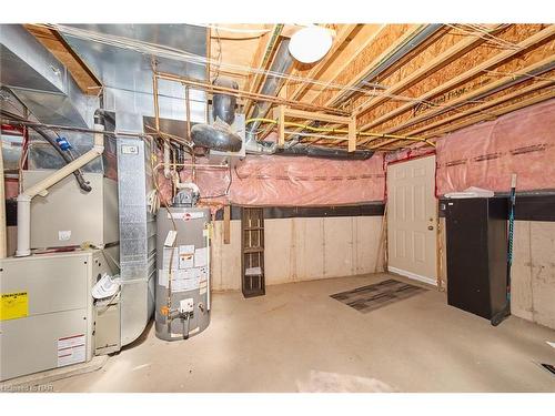 3378 Saint Patrick Avenue, Niagara Falls, ON - Indoor Photo Showing Basement